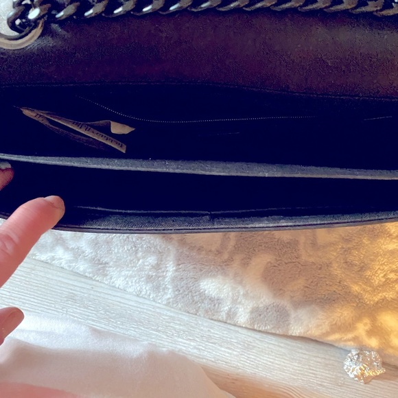 A̺͆l̺͆d̺͆o̺͆ 𝑐𝑟𝑜𝑠𝑠𝑏𝑜𝑑𝑦 𝑏𝑎𝑔 𝑤𝑖𝑡ℎ 𝑐ℎ𝑎𝑖𝑛 𝑠𝑡𝑟𝑎𝑝𝑠 - Picture 3 of 7